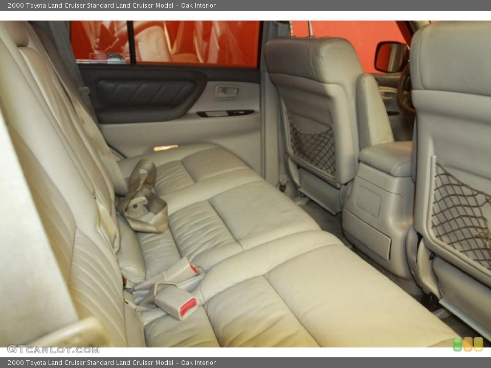 Oak Interior Photo for the 2000 Toyota Land Cruiser  #40575045