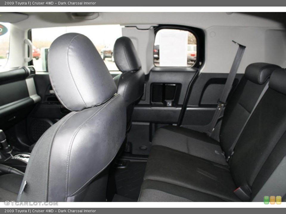 Dark Charcoal Interior Photo for the 2009 Toyota FJ Cruiser 4WD #40578813