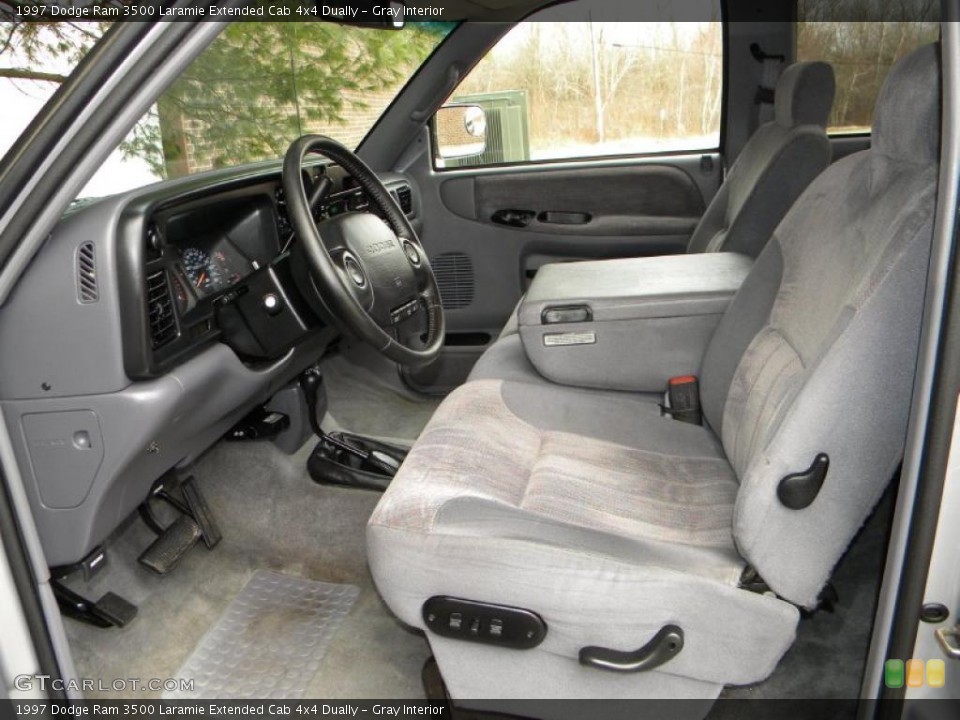 Gray Interior Photo for the 1997 Dodge Ram 3500 Laramie Extended Cab 4x4 Dually #40578837
