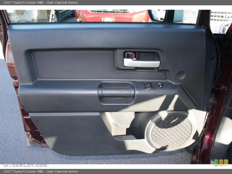 Dark Charcoal Interior Door Panel for the 2007 Toyota FJ Cruiser 4WD #40580509