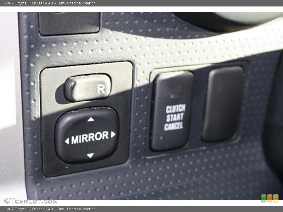 Dark Charcoal Interior Controls for the 2007 Toyota FJ Cruiser 4WD #40580661
