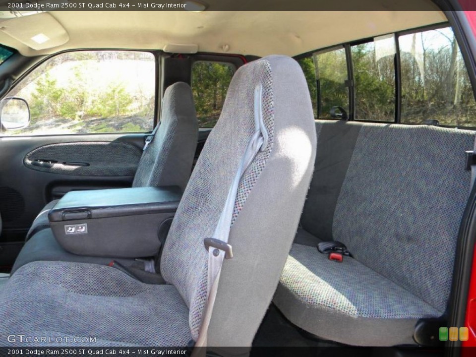 Mist Gray Interior Photo for the 2001 Dodge Ram 2500 ST Quad Cab 4x4 #40584257