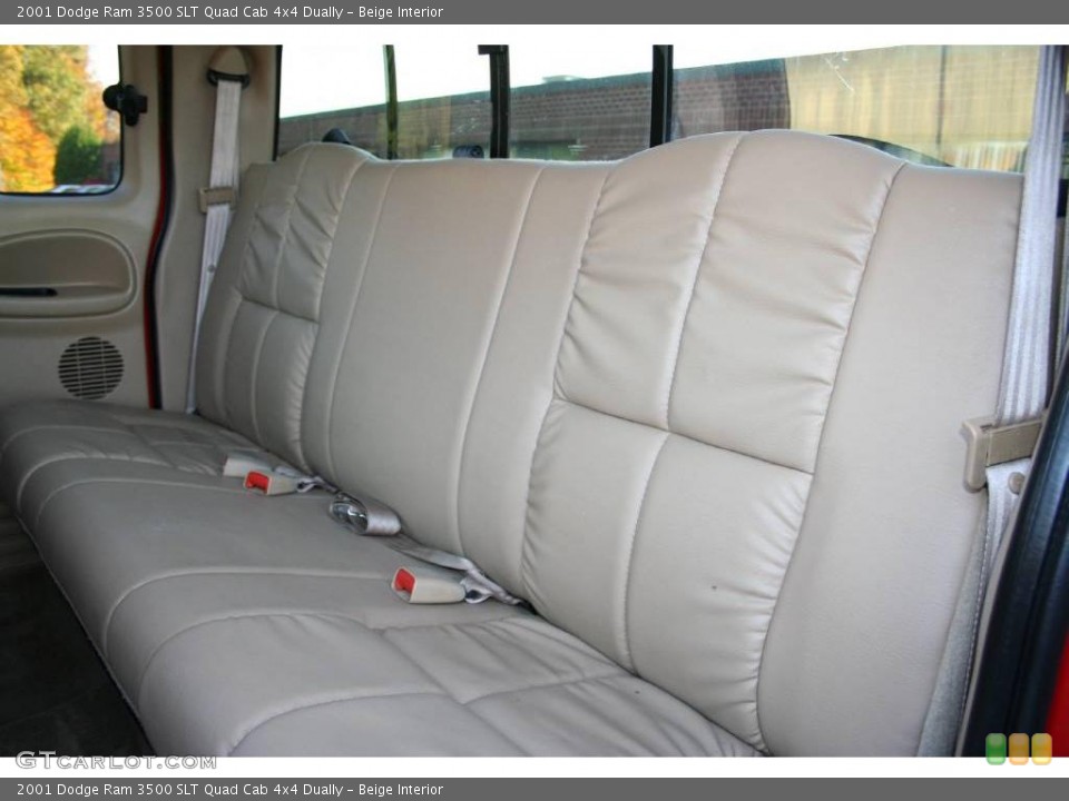 Beige Interior Photo for the 2001 Dodge Ram 3500 SLT Quad Cab 4x4 Dually #40585129