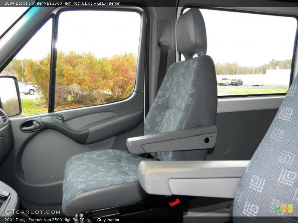 Gray Interior Photo for the 2004 Dodge Sprinter Van 2500 High Roof Cargo #40585833
