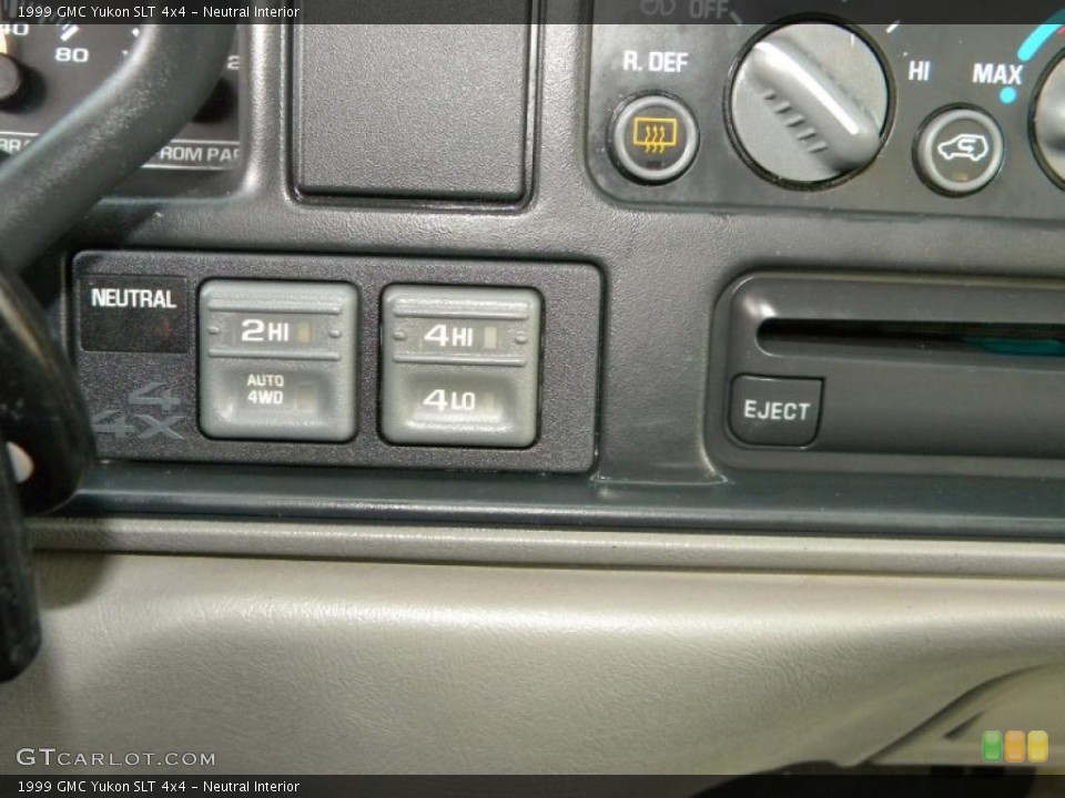 Neutral Interior Controls for the 1999 GMC Yukon SLT 4x4 #40591272