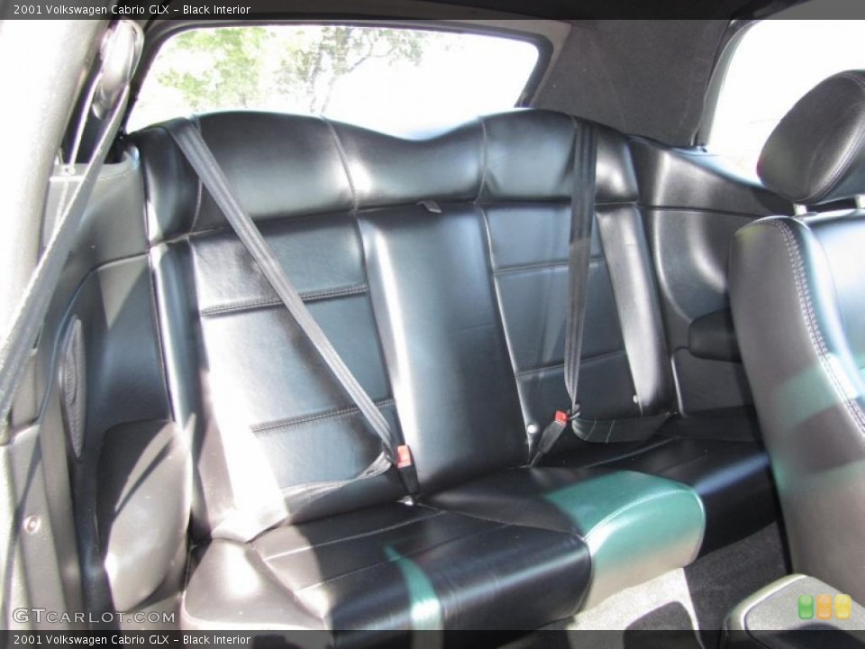 Black Interior Photo for the 2001 Volkswagen Cabrio GLX #40593349