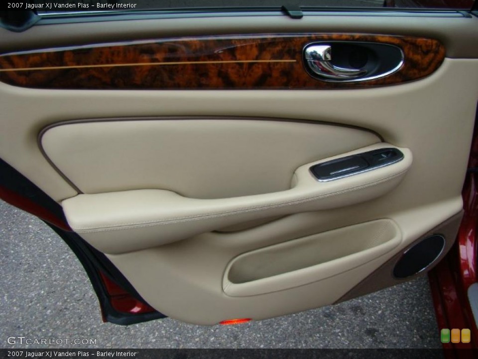 Barley Interior Door Panel for the 2007 Jaguar XJ Vanden Plas #40603045