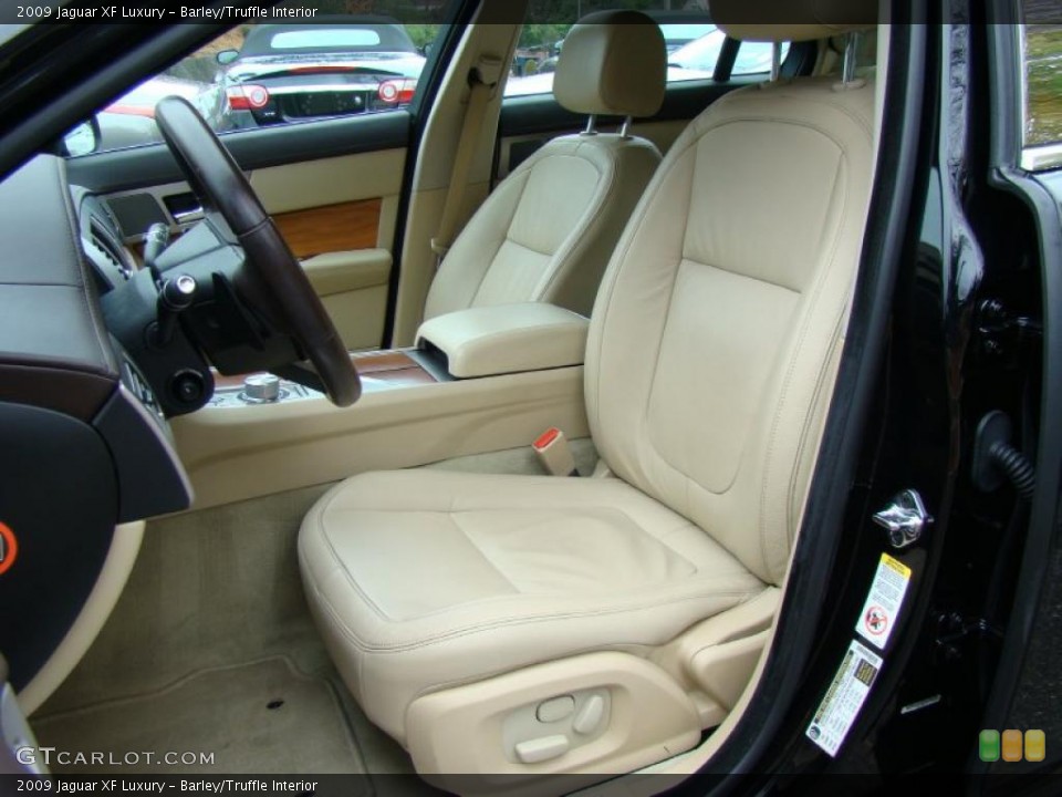 Barley/Truffle Interior Photo for the 2009 Jaguar XF Luxury #40603525