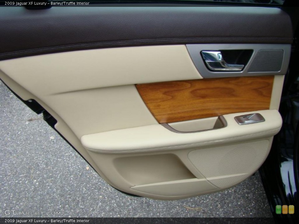 Barley/Truffle Interior Door Panel for the 2009 Jaguar XF Luxury #40603569