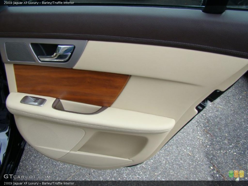 Barley/Truffle Interior Door Panel for the 2009 Jaguar XF Luxury #40603657