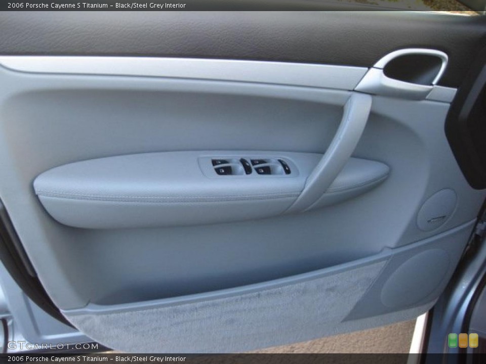 Black/Steel Grey Interior Door Panel for the 2006 Porsche Cayenne S Titanium #40608737