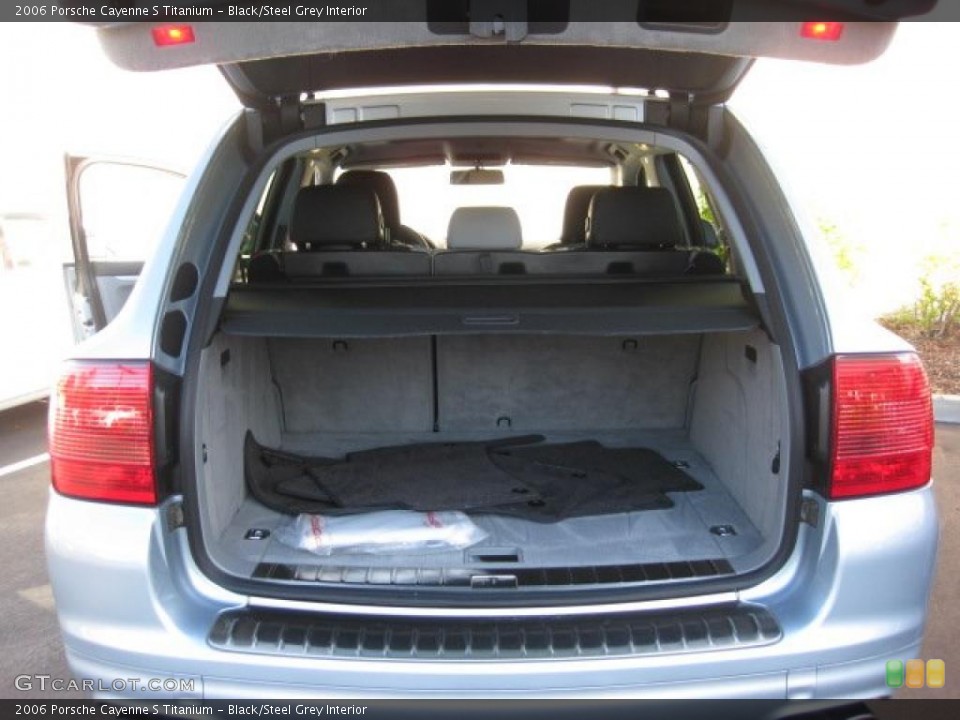Black/Steel Grey Interior Trunk for the 2006 Porsche Cayenne S Titanium #40608773