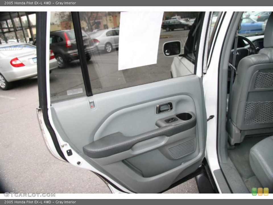 Gray Interior Door Panel for the 2005 Honda Pilot EX-L 4WD #40611173
