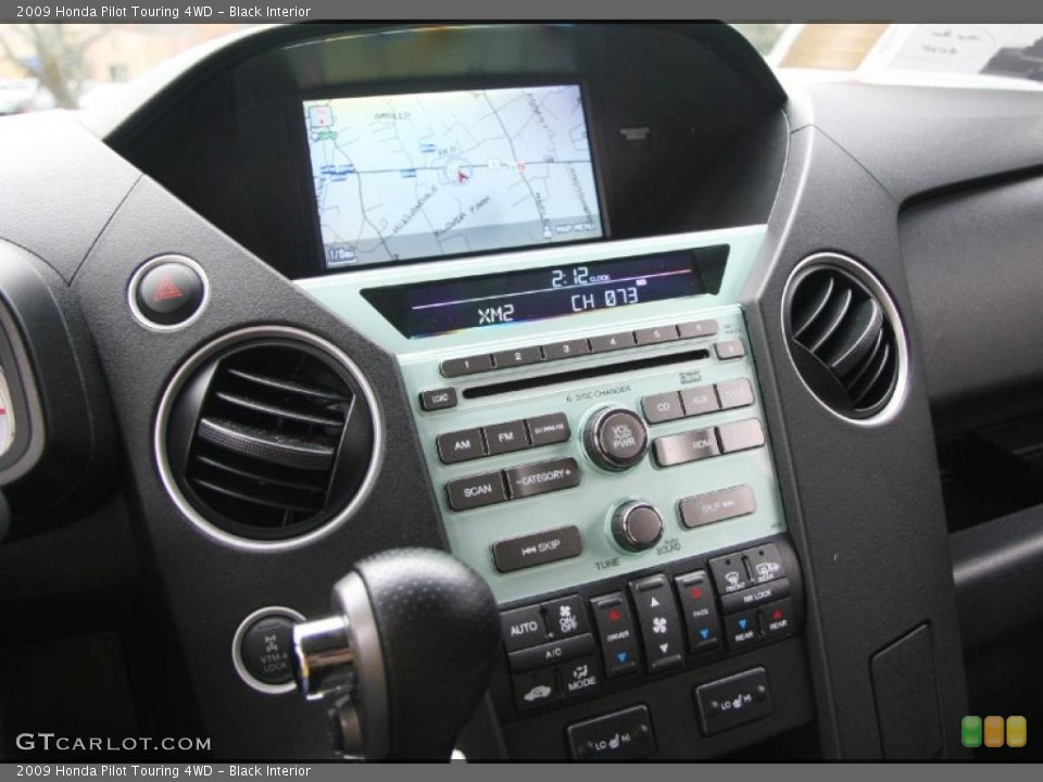 Black Interior Controls for the 2009 Honda Pilot Touring 4WD #40614161