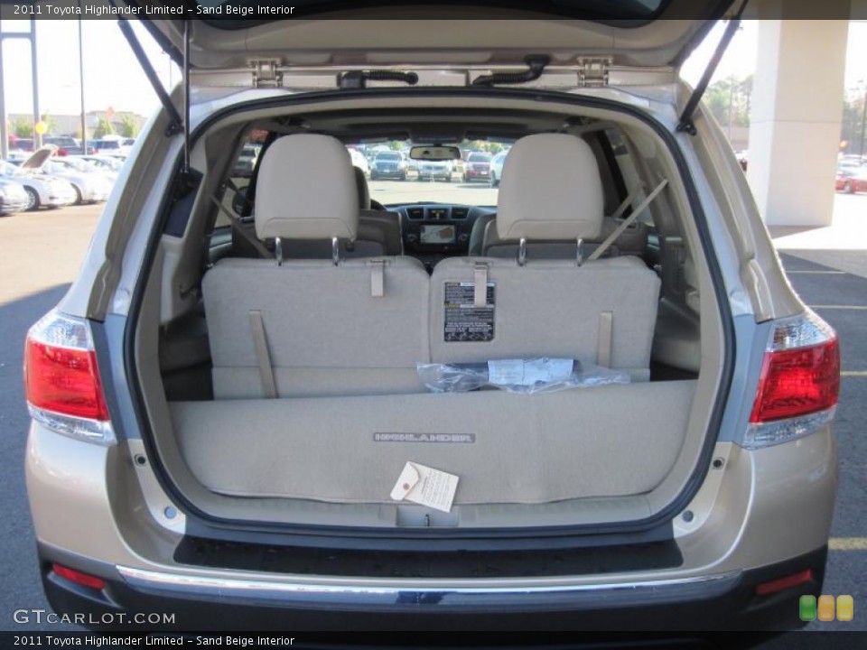 Sand Beige Interior Trunk for the 2011 Toyota Highlander Limited #40619842