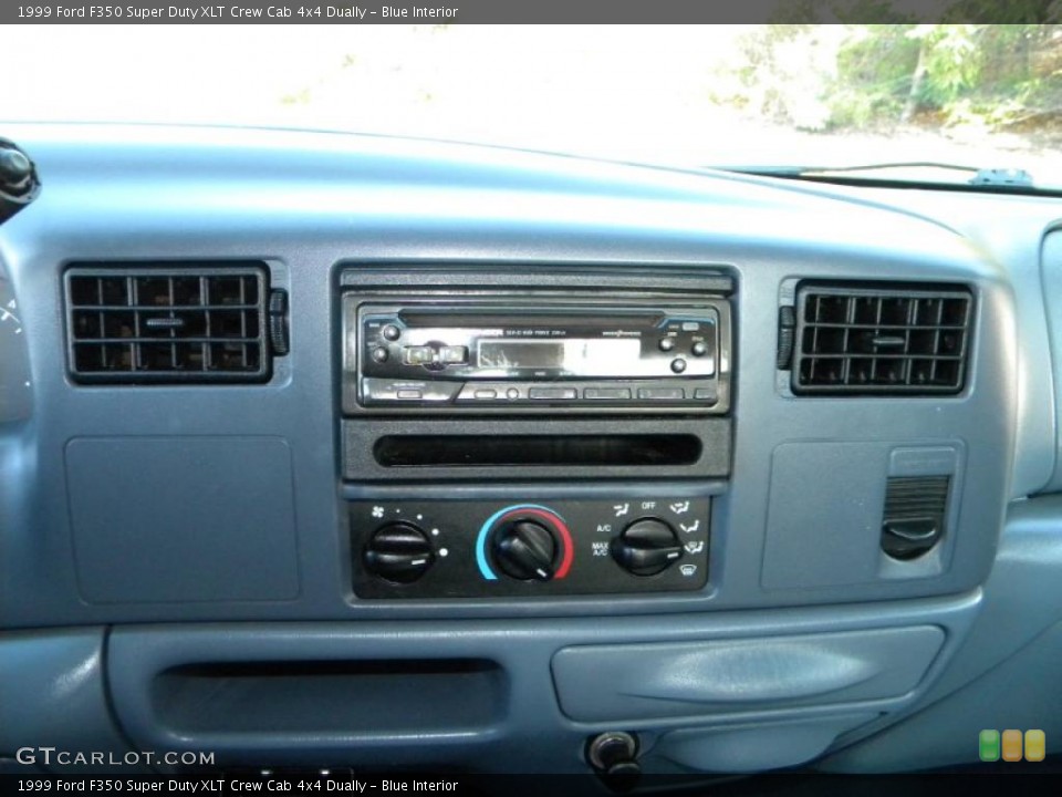 Blue Interior Controls for the 1999 Ford F350 Super Duty XLT Crew Cab 4x4 Dually #40626050