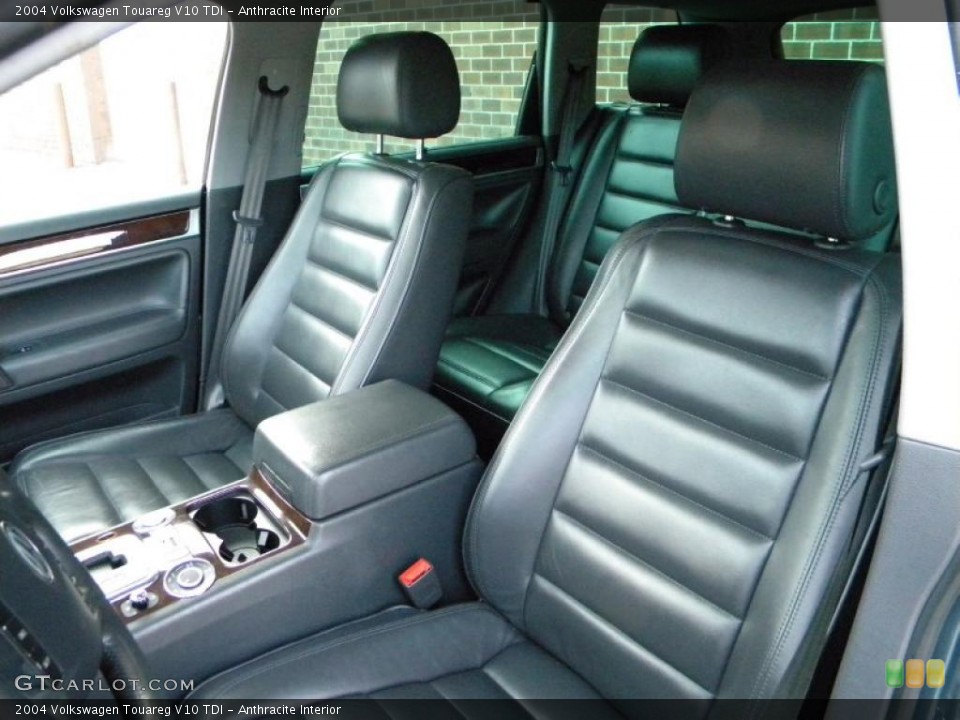 Anthracite Interior Photo for the 2004 Volkswagen Touareg V10 TDI #40627630