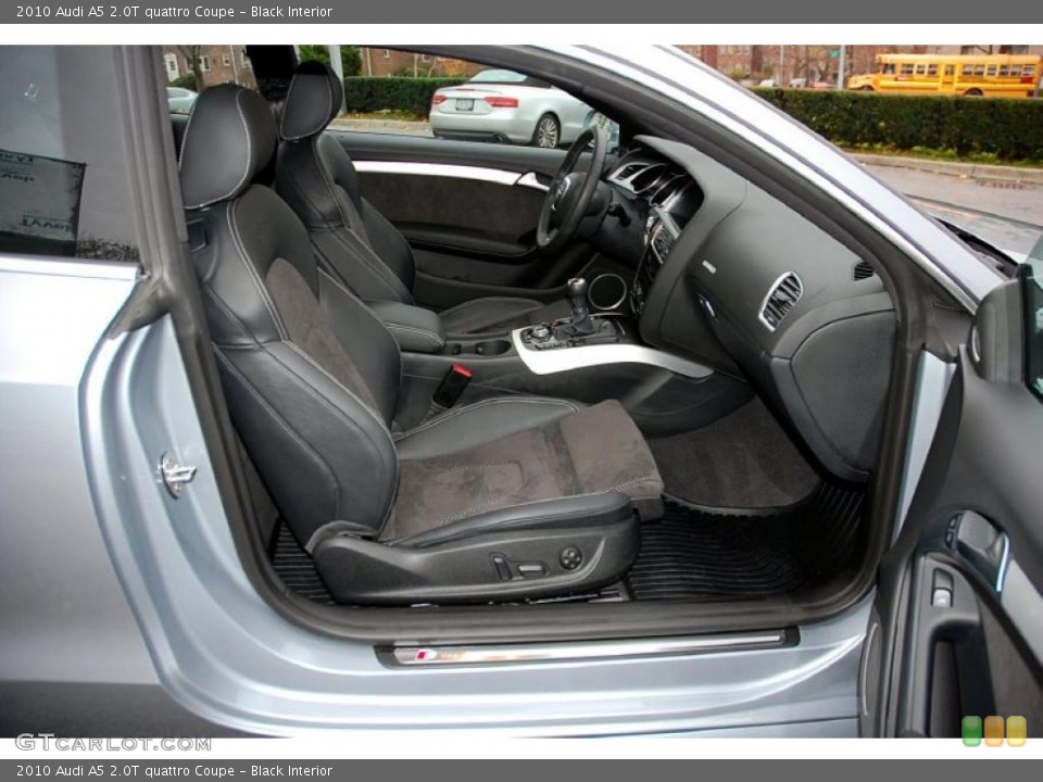 Black Interior Photo for the 2010 Audi A5 2.0T quattro Coupe #40630946
