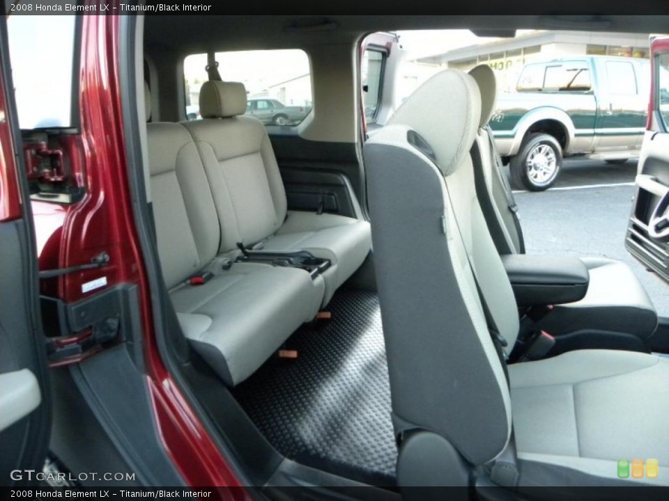 Titanium/Black Interior Photo for the 2008 Honda Element LX #40634882