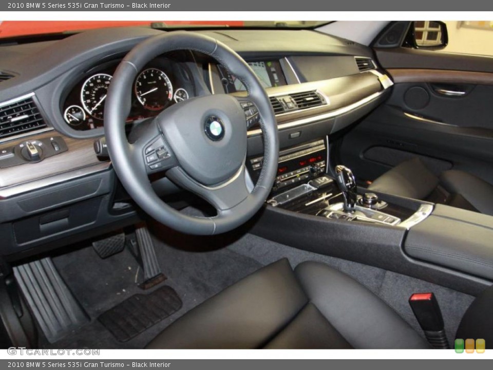 Black Interior Prime Interior for the 2010 BMW 5 Series 535i Gran Turismo #40635466