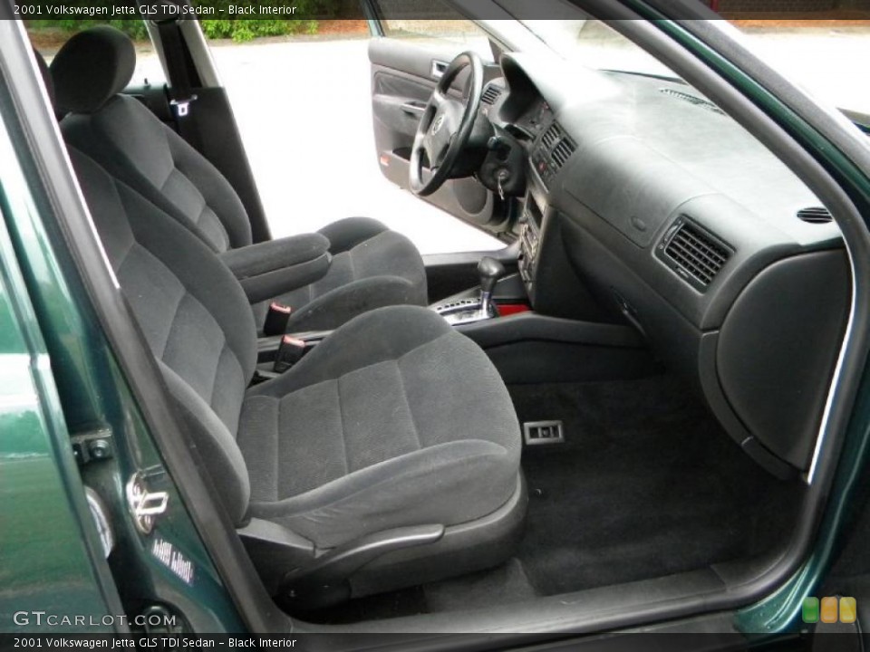 Black Interior Photo for the 2001 Volkswagen Jetta GLS TDI Sedan #40636230