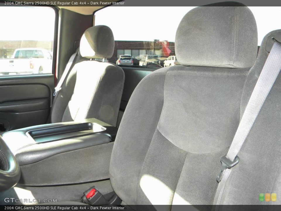Dark Pewter Interior Photo for the 2004 GMC Sierra 2500HD SLE Regular Cab 4x4 #40637938