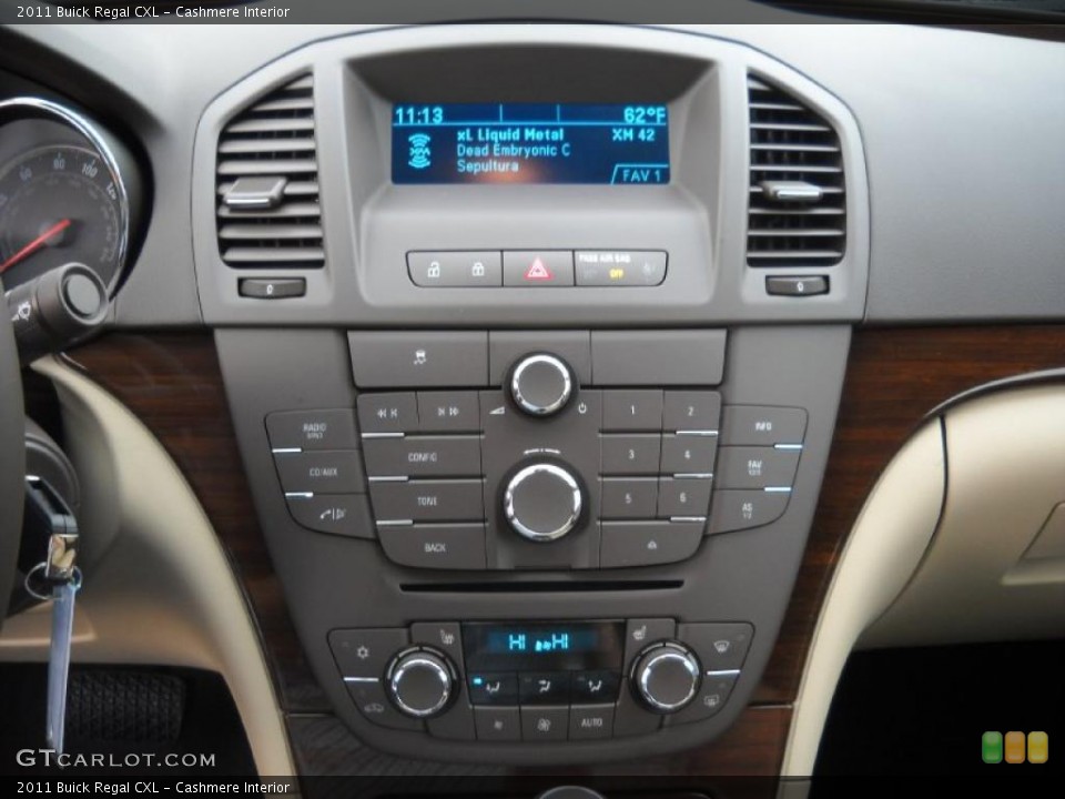 Cashmere Interior Controls for the 2011 Buick Regal CXL #40639146