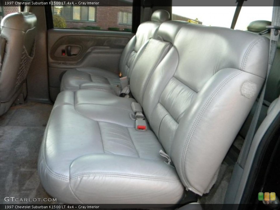 Gray Interior Photo for the 1997 Chevrolet Suburban K1500 LT 4x4 #40641426