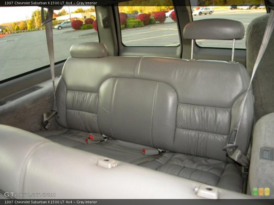 Gray Interior Photo for the 1997 Chevrolet Suburban K1500 LT 4x4 #40641466