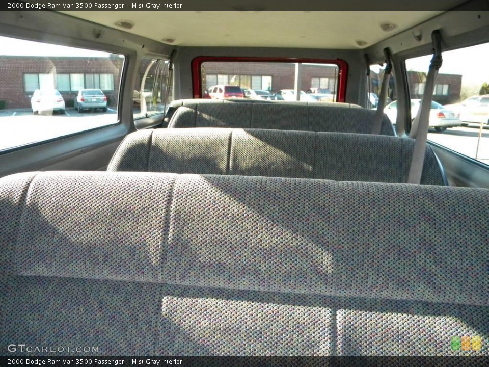 Mist Gray Interior Photo for the 2000 Dodge Ram Van 3500 Passenger #40646002