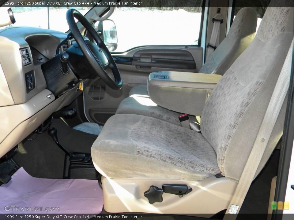 Medium Prairie Tan Interior Photo for the 1999 Ford F250 Super Duty XLT Crew Cab 4x4 #40646082