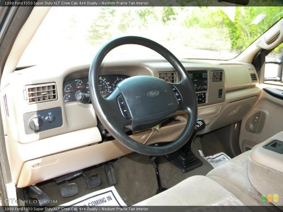 Medium Prairie Tan Interior Photo for the 1999 Ford F350 Super Duty XLT Crew Cab 4x4 Dually #40648662