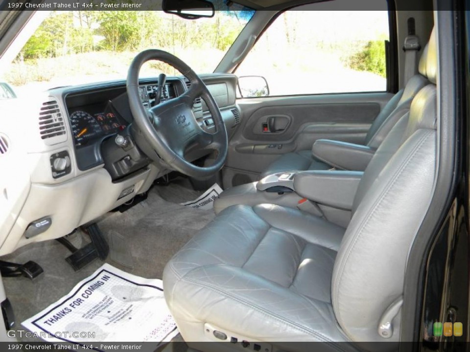 Pewter Interior Photo for the 1997 Chevrolet Tahoe LT 4x4 #40649622