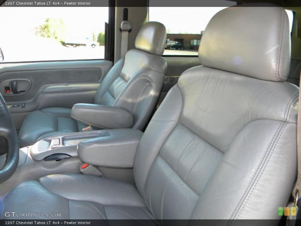 Pewter Interior Photo for the 1997 Chevrolet Tahoe LT 4x4 #40649630