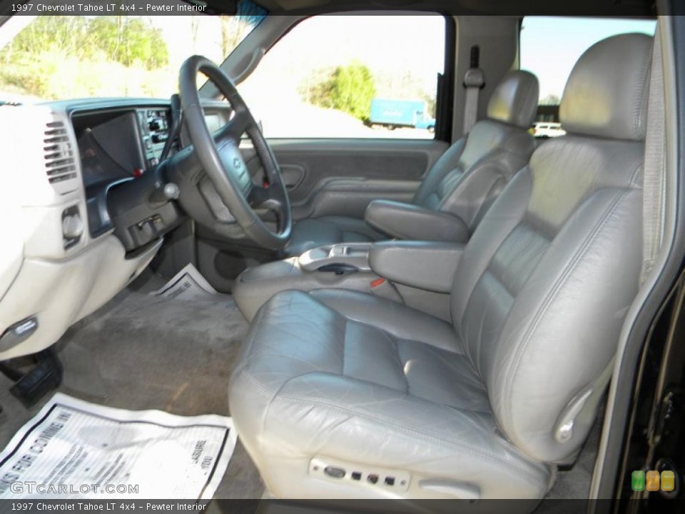 Pewter Interior Photo for the 1997 Chevrolet Tahoe LT 4x4 #40649646