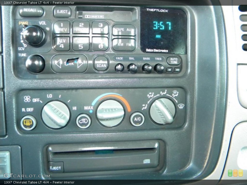 Pewter Interior Controls for the 1997 Chevrolet Tahoe LT 4x4 #40649754