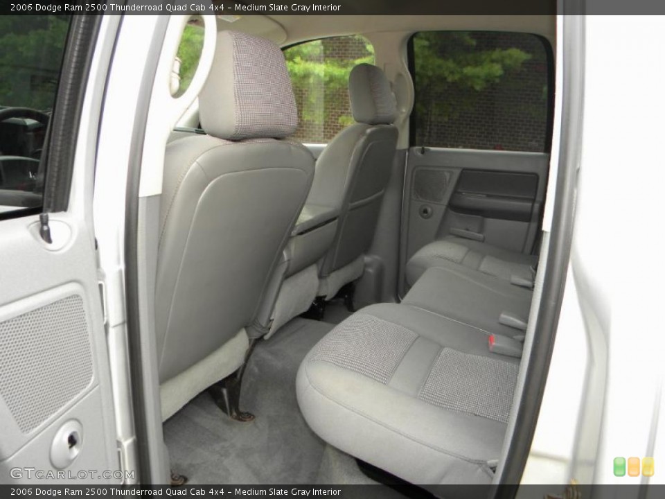 Medium Slate Gray Interior Photo for the 2006 Dodge Ram 2500 Thunderroad Quad Cab 4x4 #40651463
