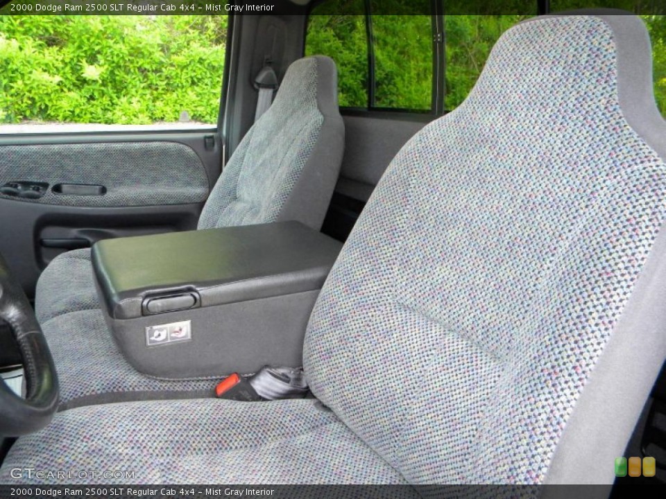 Mist Gray Interior Photo for the 2000 Dodge Ram 2500 SLT Regular Cab 4x4 #40653889