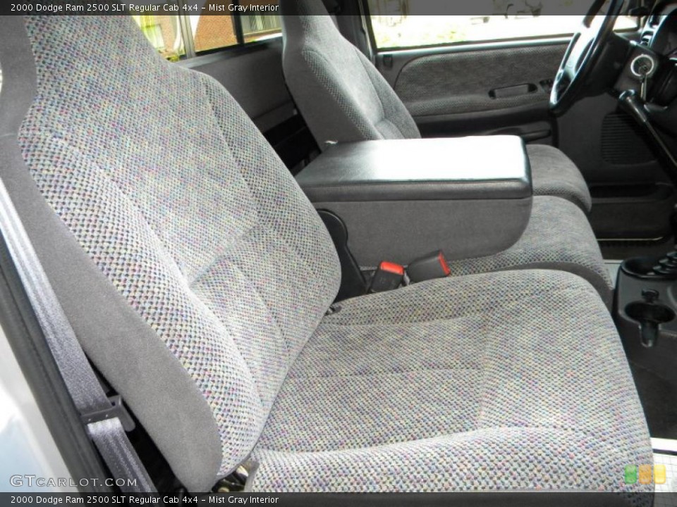 Mist Gray Interior Photo for the 2000 Dodge Ram 2500 SLT Regular Cab 4x4 #40653917