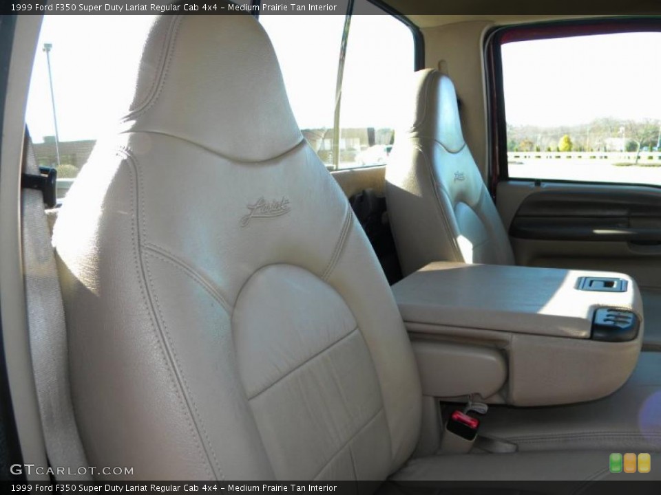 Medium Prairie Tan Interior Photo for the 1999 Ford F350 Super Duty Lariat Regular Cab 4x4 #40659689