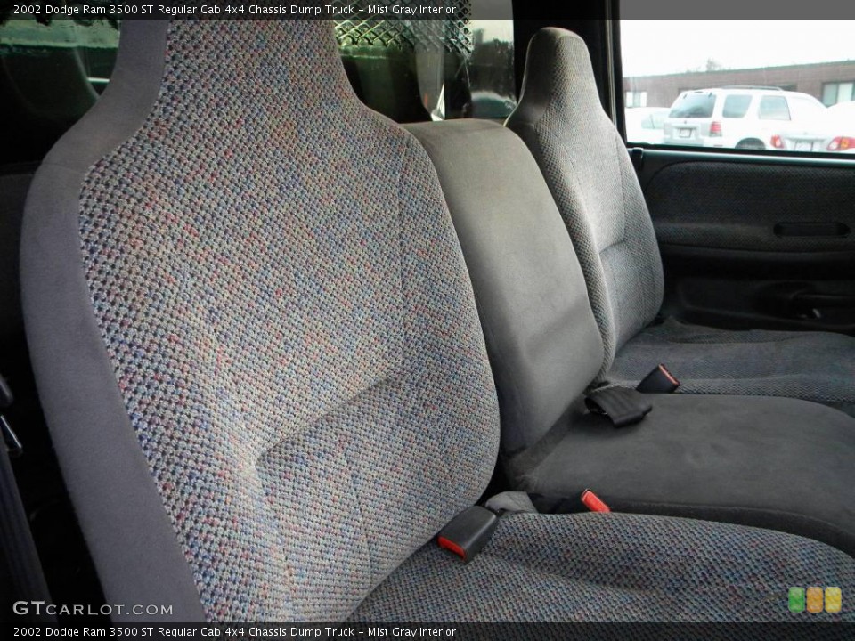 Mist Gray Interior Photo for the 2002 Dodge Ram 3500 ST Regular Cab 4x4 Chassis Dump Truck #40660049