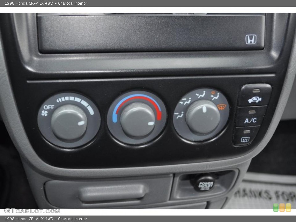 Charcoal Interior Controls for the 1998 Honda CR-V LX 4WD #40661025
