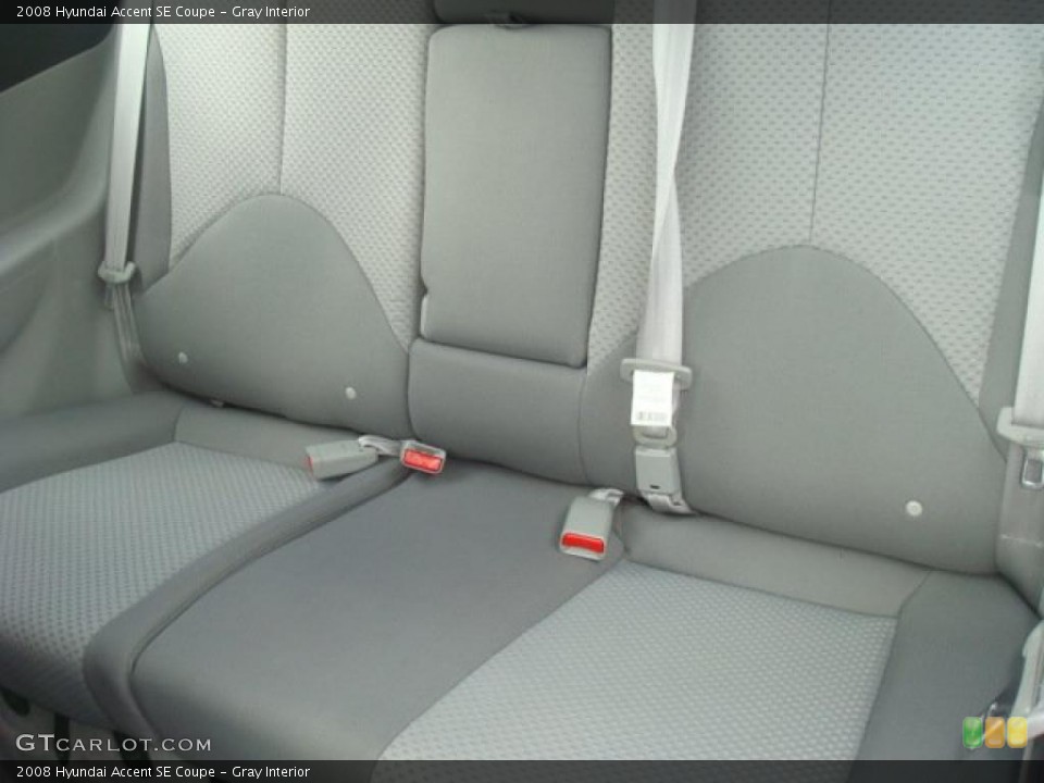 Gray Interior Photo for the 2008 Hyundai Accent SE Coupe #40671190