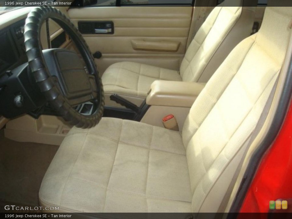 Tan Interior Photo for the 1996 Jeep Cherokee SE #40675058