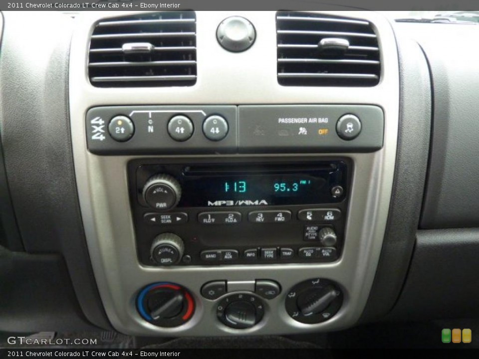 Ebony Interior Controls for the 2011 Chevrolet Colorado LT Crew Cab 4x4 #40675170