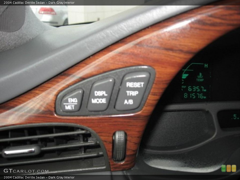 Dark Gray Interior Controls for the 2004 Cadillac DeVille Sedan #40676694