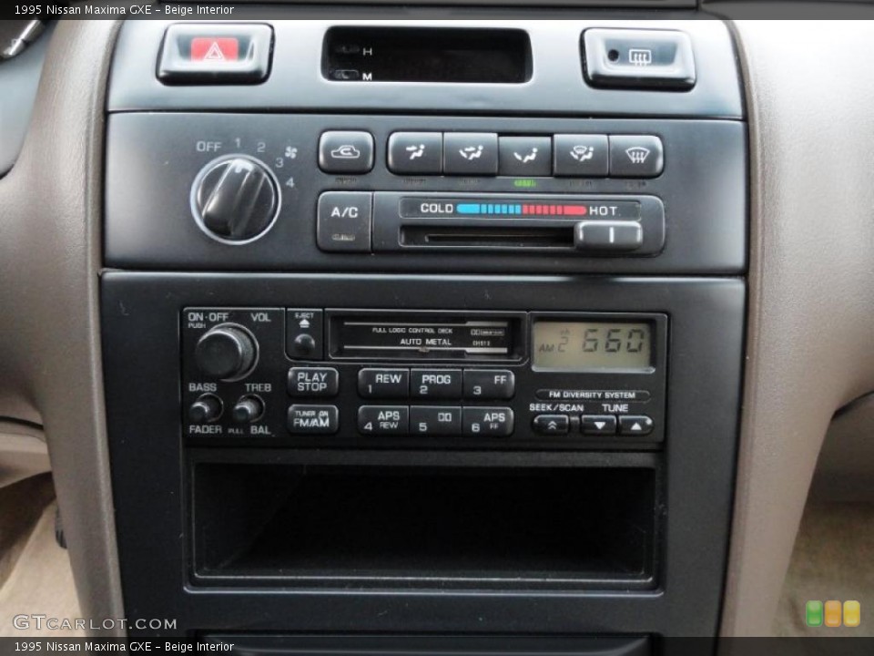 Beige Interior Controls for the 1995 Nissan Maxima GXE #40677706
