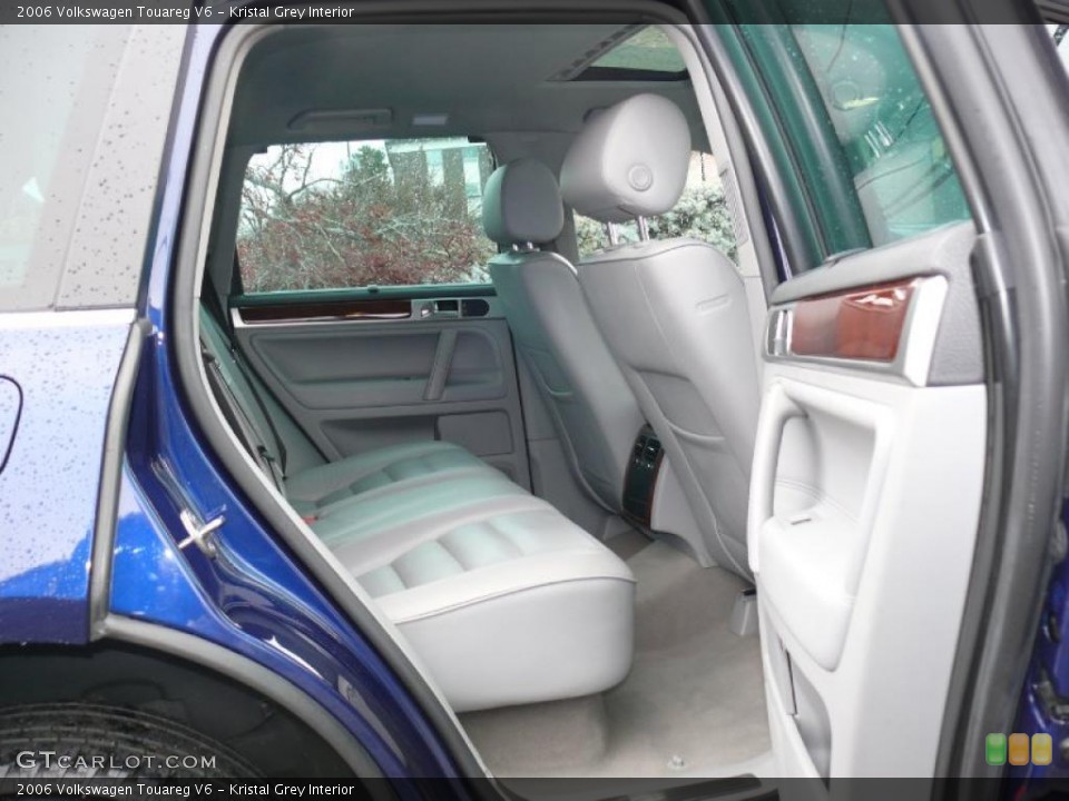 Kristal Grey Interior Photo for the 2006 Volkswagen Touareg V6 #40677986