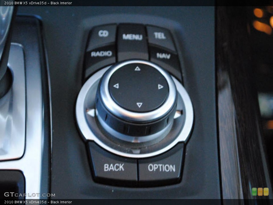 Black Interior Controls for the 2010 BMW X5 xDrive35d #40678042