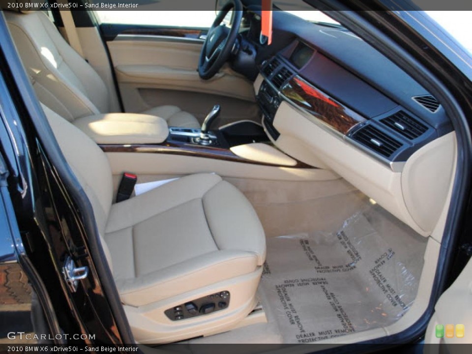 Sand Beige Interior Photo for the 2010 BMW X6 xDrive50i #40678158